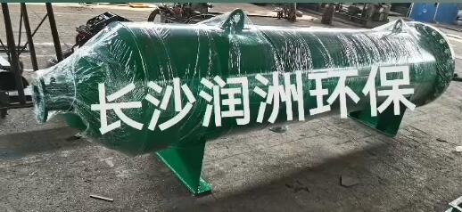 全自動壓力式斜板除砂器解決用戶供水含砂量大的除砂問題；